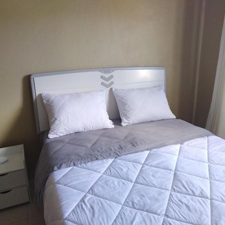 Milestone City Appartements - Avec Restaurant - Sans Coupure D'Electricite - Vues Imprenables Antananarivo Esterno foto