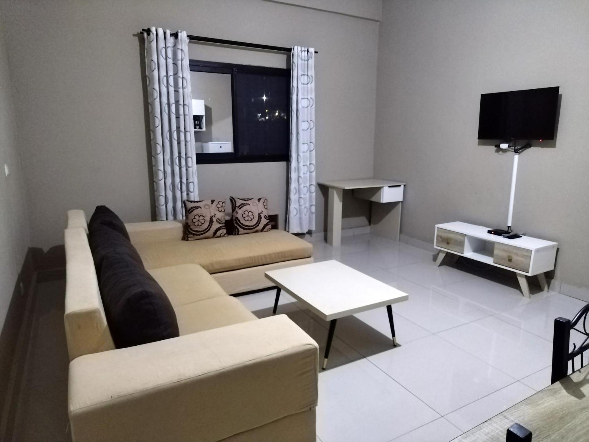 Milestone City Appartements - Avec Restaurant - Sans Coupure D'Electricite - Vues Imprenables Antananarivo Esterno foto