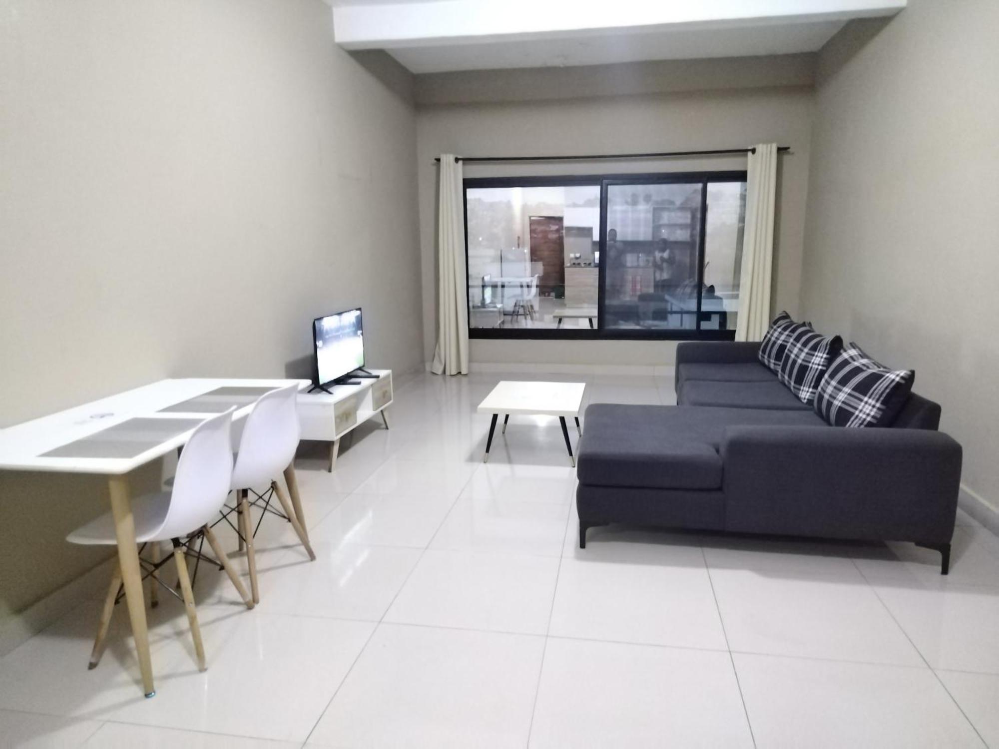 Milestone City Appartements - Avec Restaurant - Sans Coupure D'Electricite - Vues Imprenables Antananarivo Esterno foto
